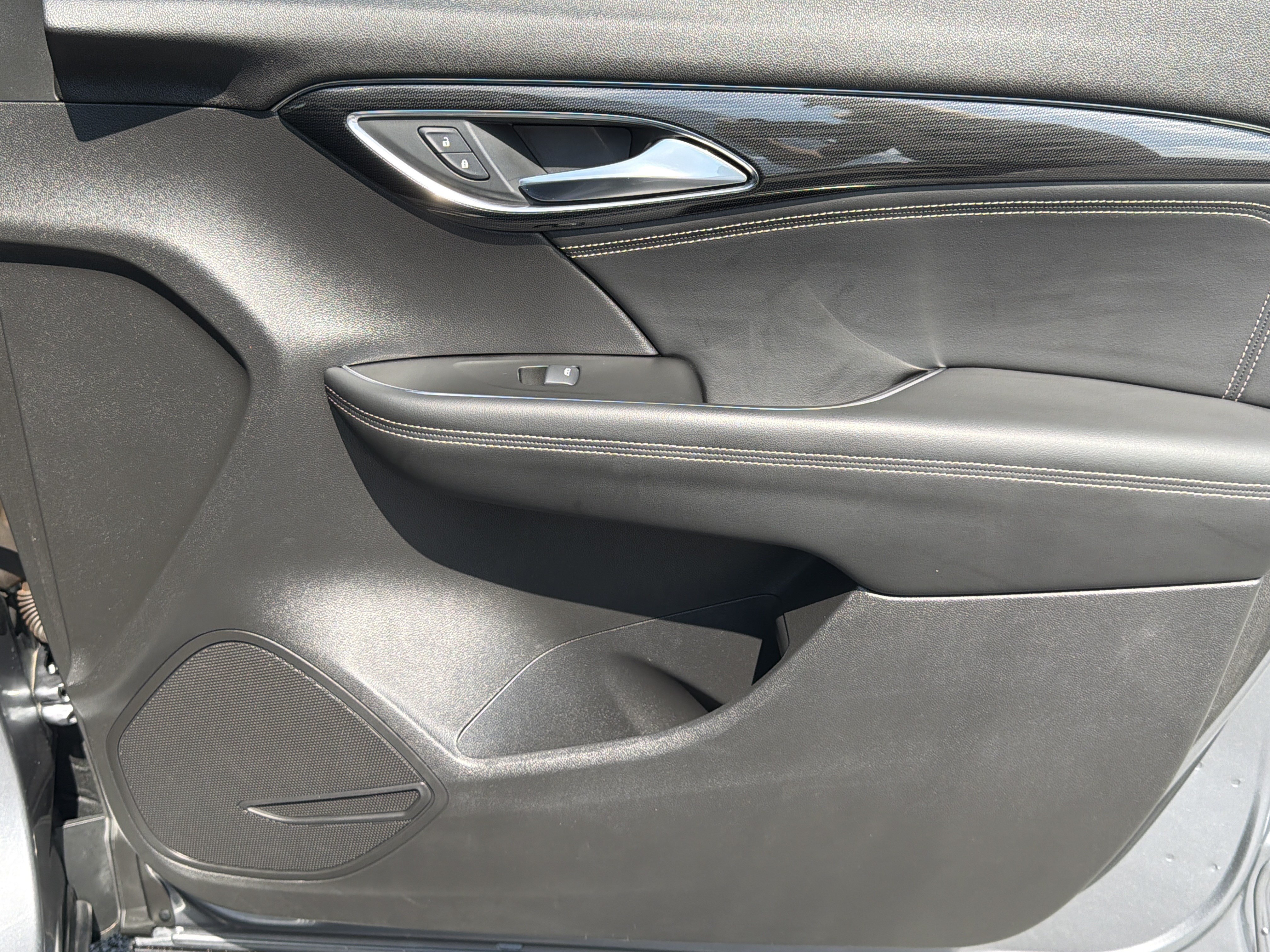 Used 2021 Buick Envision Preferred FWD image 17