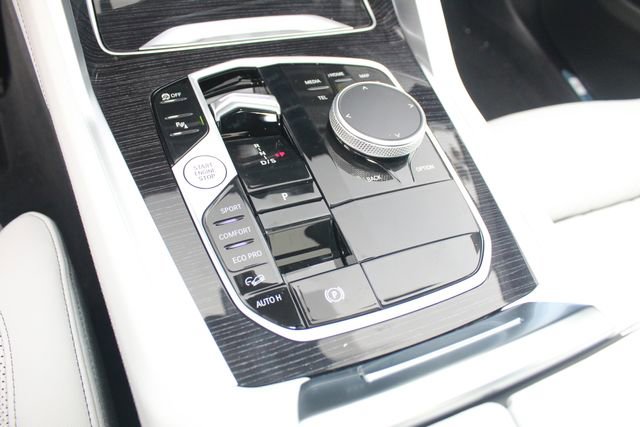 New 2026 BMW X6 xDrive40i image 13