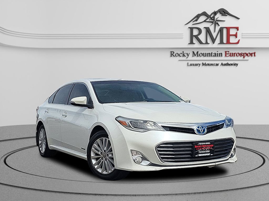 Used 2013 Toyota Avalon XLE Touring image 1