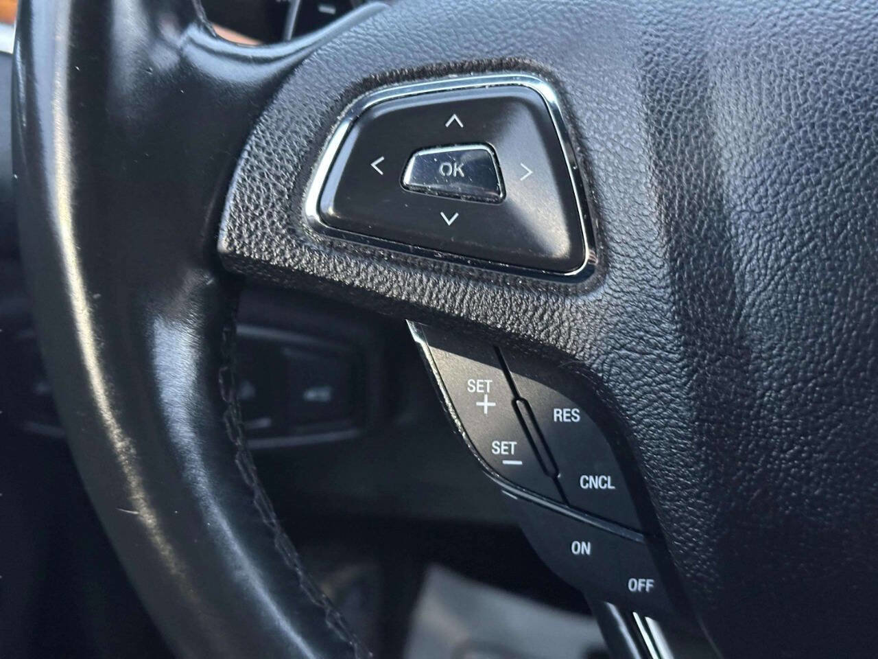 Used 2017 Lincoln MKC Reserve w/ Lincoln MKC Climate Package image 30