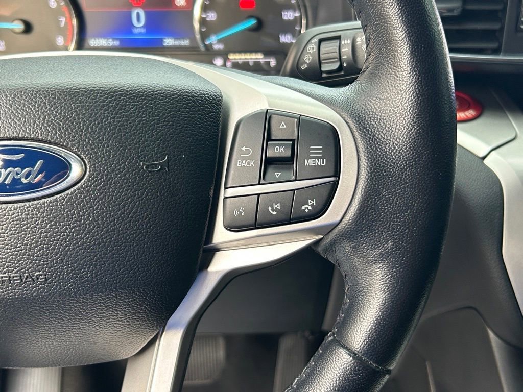 Used 2022 Ford Explorer XLT w/ Equipment Group 202A image 37