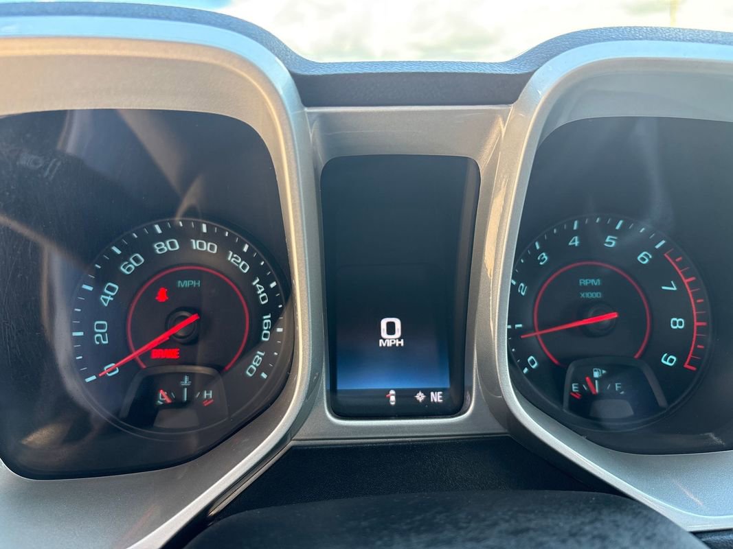 Used 2015 Chevrolet Camaro SS w/ SS Performance Package RWD image 10