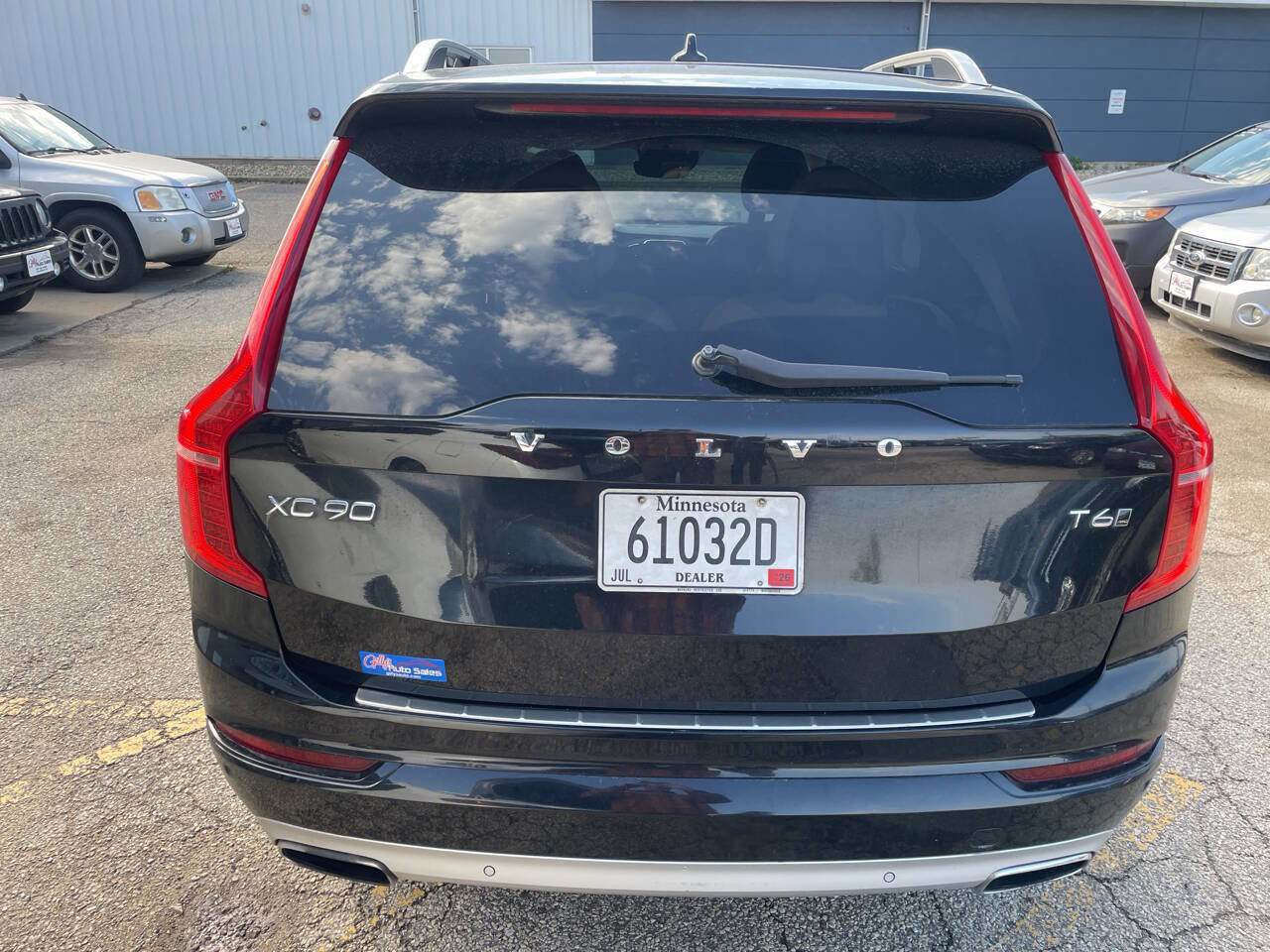 Used 2016 Volvo XC90 T6 Momentum image 6