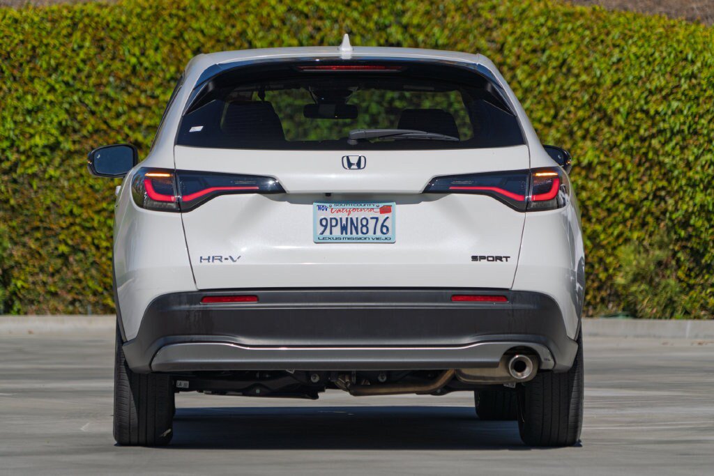 Used 2025 Honda HR-V Sport image 10