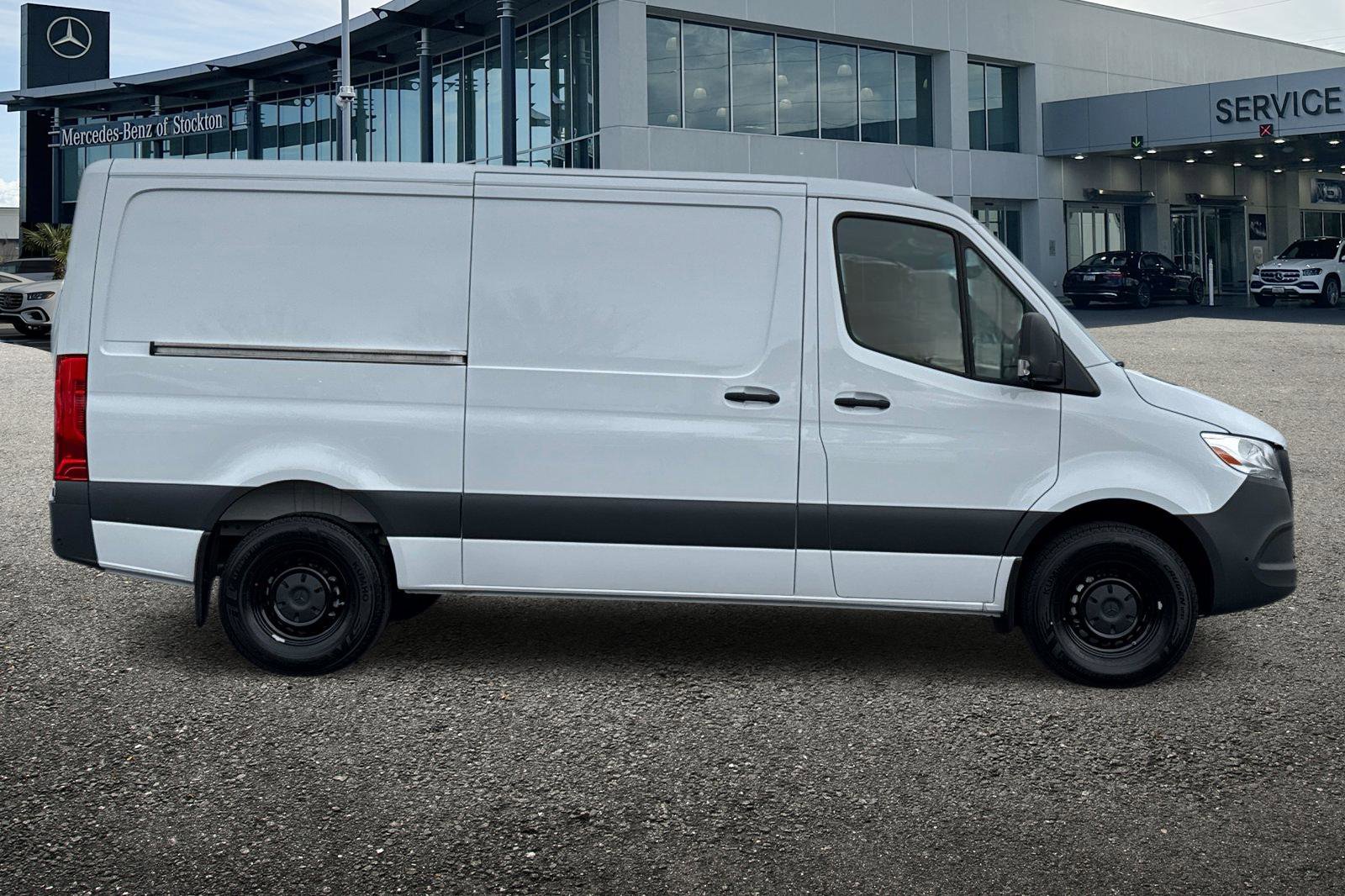 New 2026 Mercedes-Benz Sprinter 2500 image 3