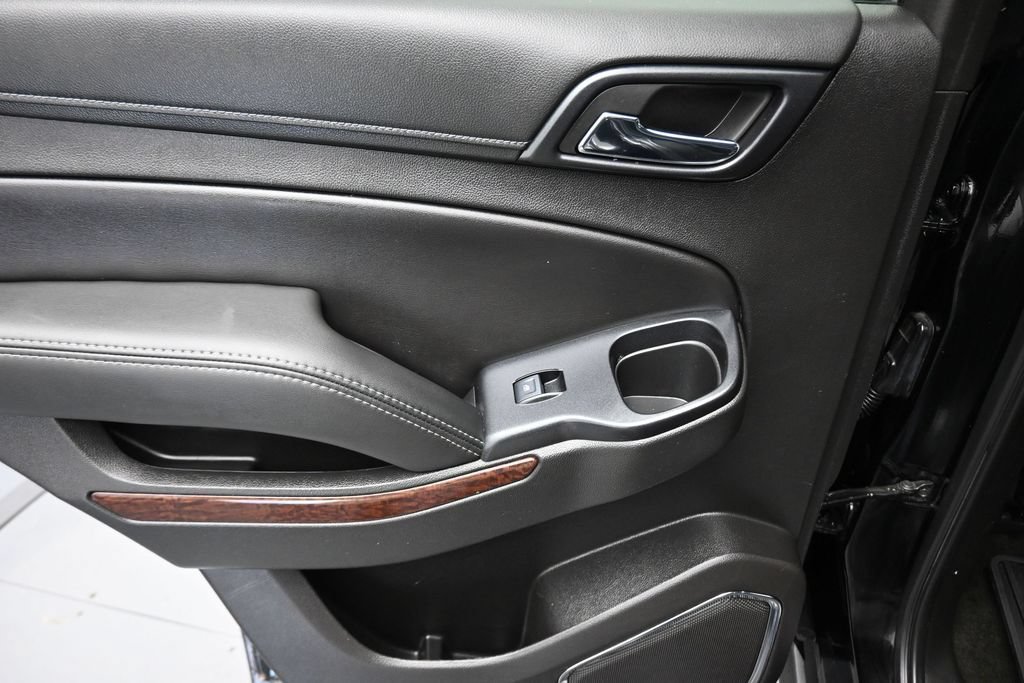Used 2018 GMC Yukon SLT AWD/4WD image 31