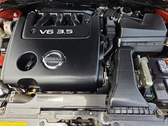 Used 2012 Nissan Altima 3.5 SR w/ Sport Pkg FWD image 21
