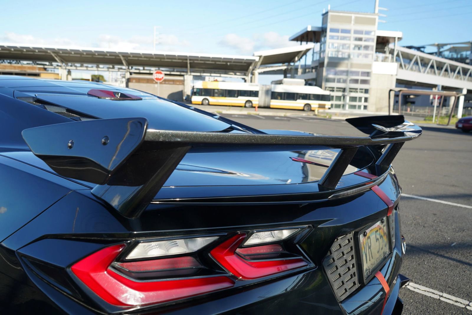 Used 2020 Chevrolet Corvette Stingray Premium Cpe w/ 3LT Preferred Equipment Group RWD image 25