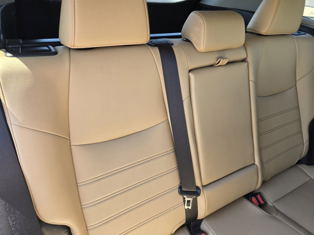 Certified 2023 Toyota RAV4 XLE Premium FWD image 20