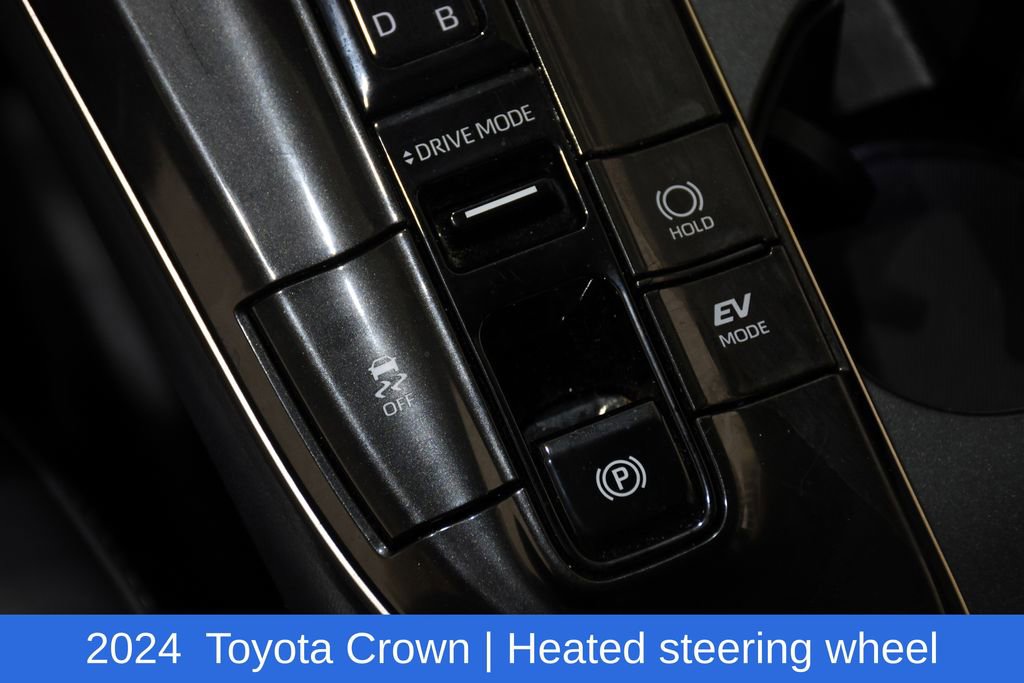 Used 2024 Toyota Crown AWD/4WD image 24