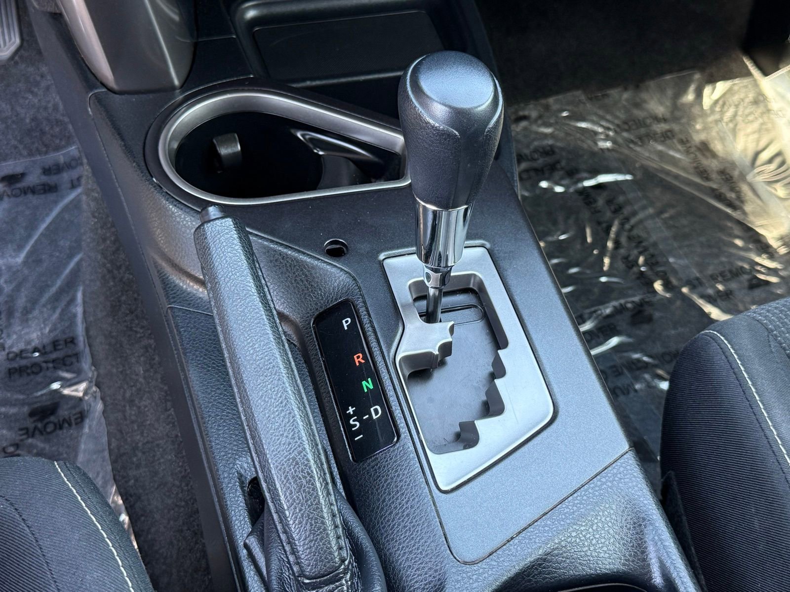 Used 2018 Toyota RAV4 XLE w/ Plus Extra Value Package image 28