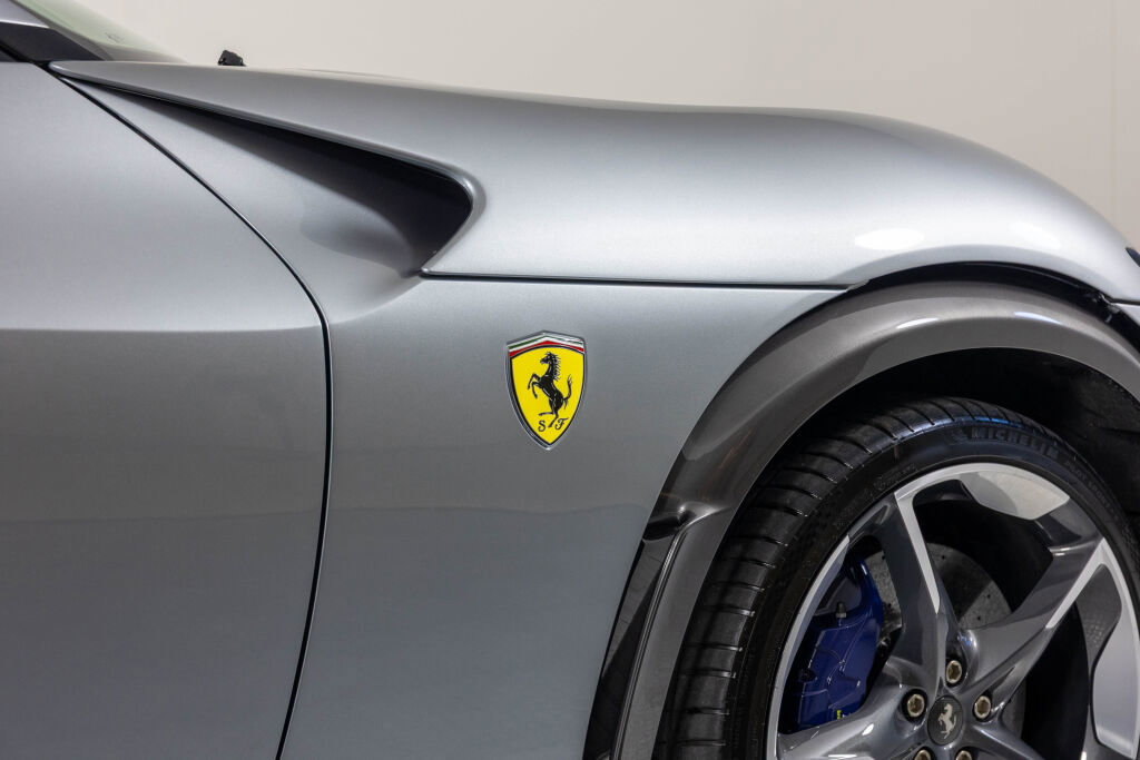 Certified 2025 Ferrari Purosangue AWD/4WD image 26