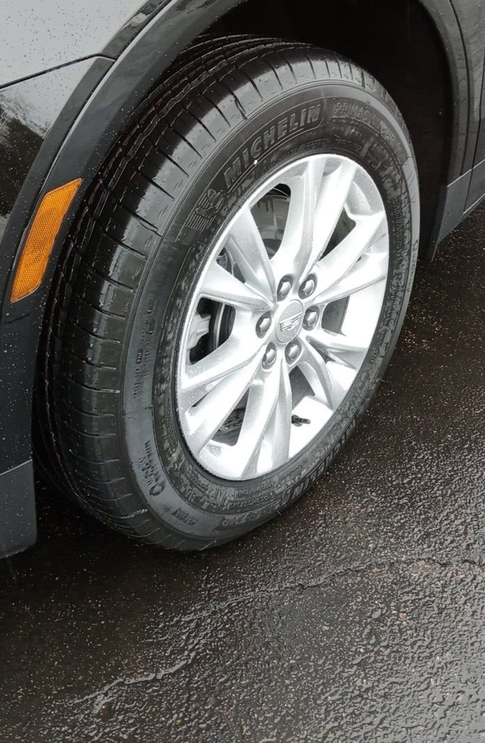 New 2026 Cadillac XT5 Luxury image 6