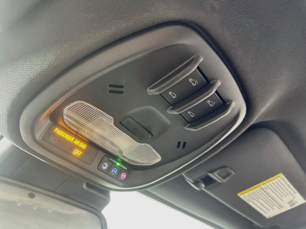 Used 2024 Buick Envista Avenir FWD image 35