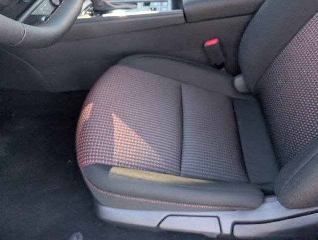 New 2027 Nissan Sentra SR w/ Floor Mat Package FWD image 19