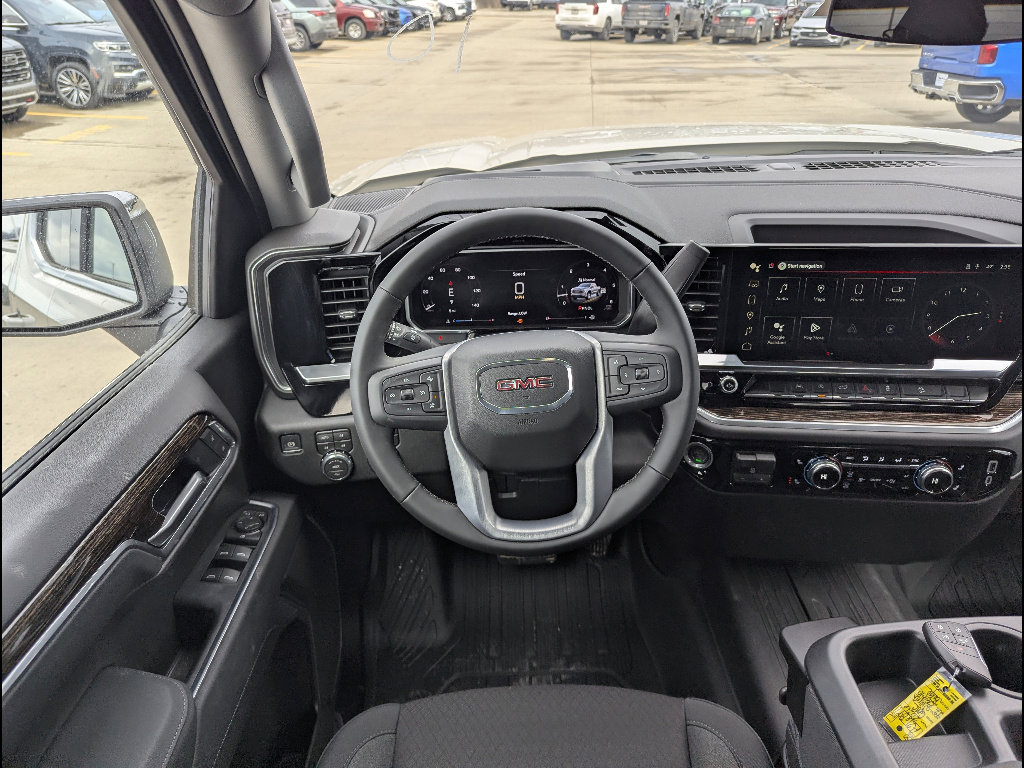 New 2026 GMC Sierra 1500 SLE AWD/4WD image 3