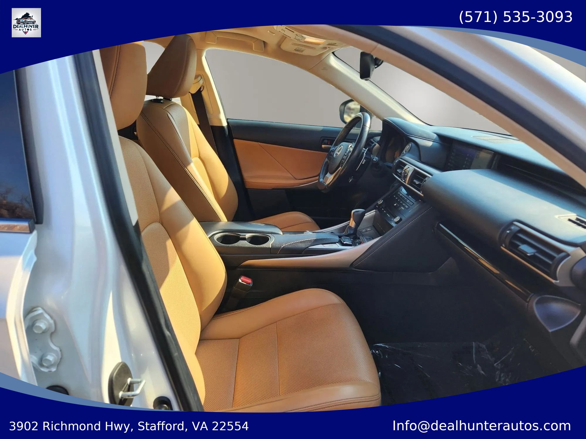 Used 2018 Lexus IS 300 AWD w/ Comfort Package image 14