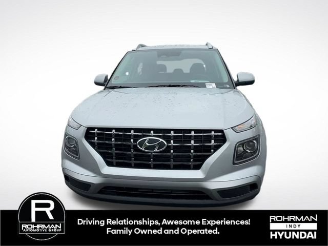 New 2026 Hyundai Venue SEL FWD image 3