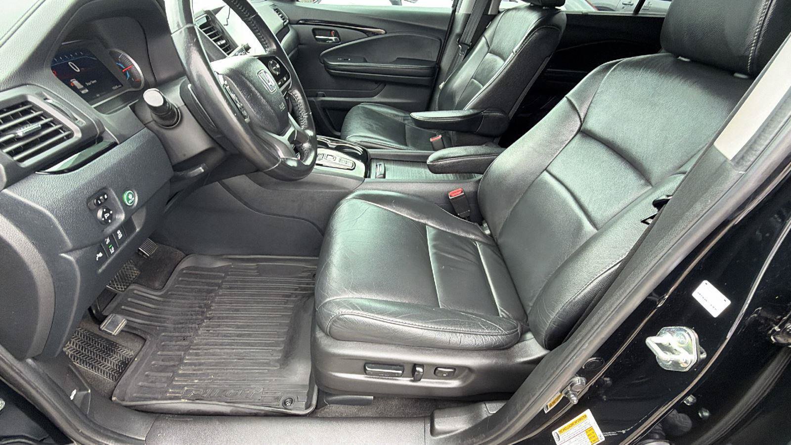 Used 2020 Honda Pilot Touring image 4