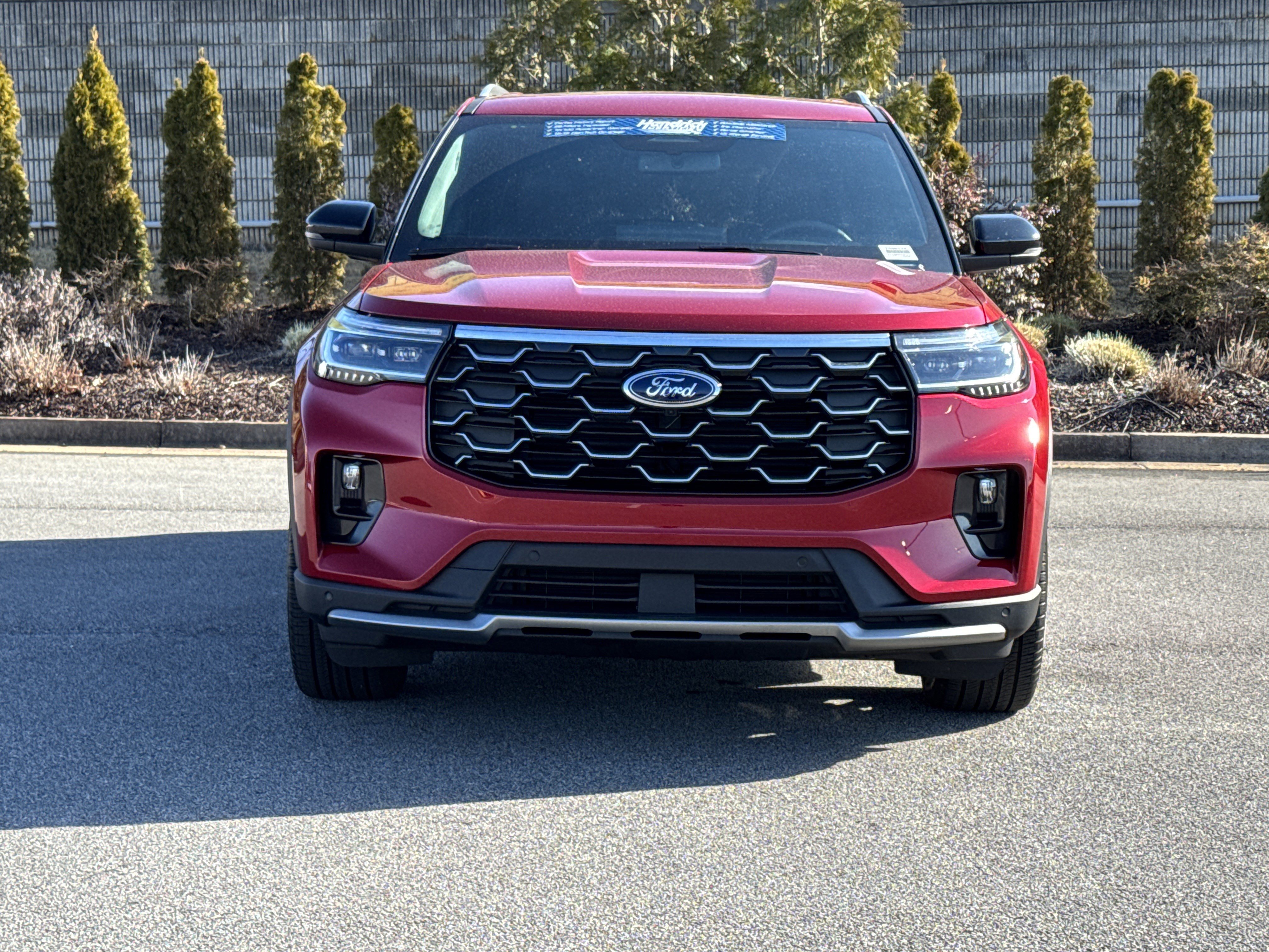 Used 2025 Ford Explorer Platinum w/ LUX Leather Package image 3