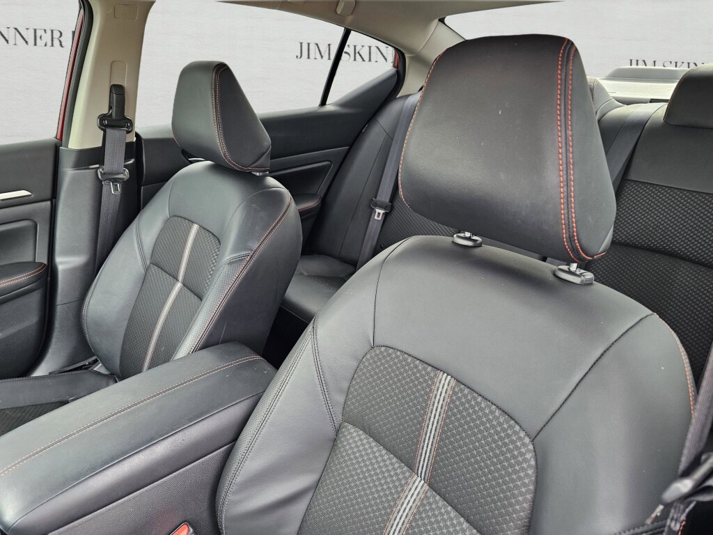 Used 2024 Nissan Altima 2.5 SR image 17