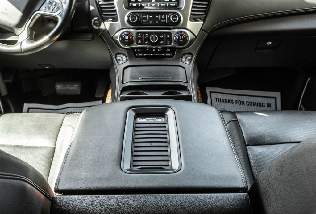 Used 2020 Chevrolet Tahoe Premier w/ RST Edition AWD/4WD image 13