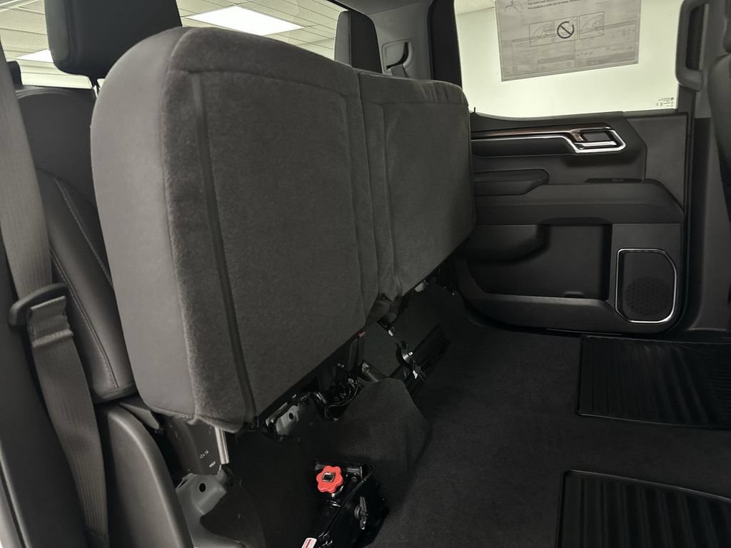 New 2026 Chevrolet Silverado 1500 LT AWD/4WD image 24