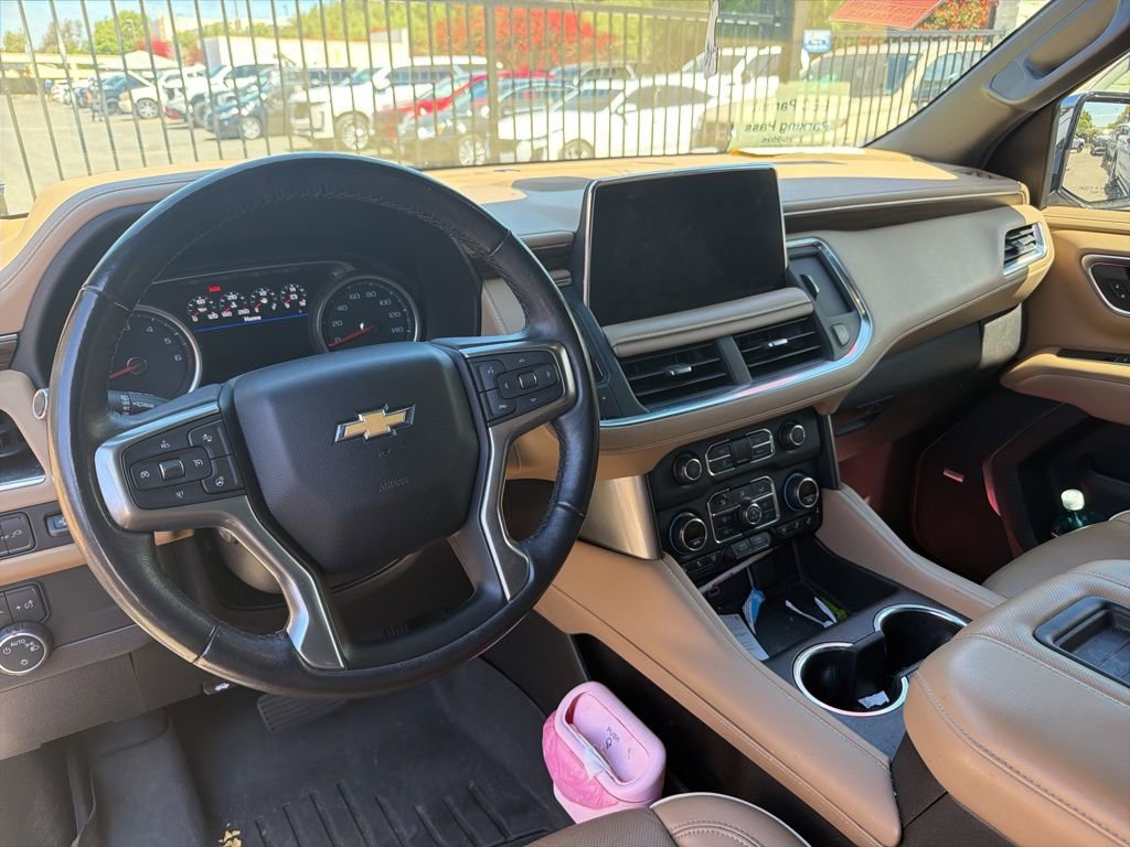 Used 2021 Chevrolet Suburban Premier image 8