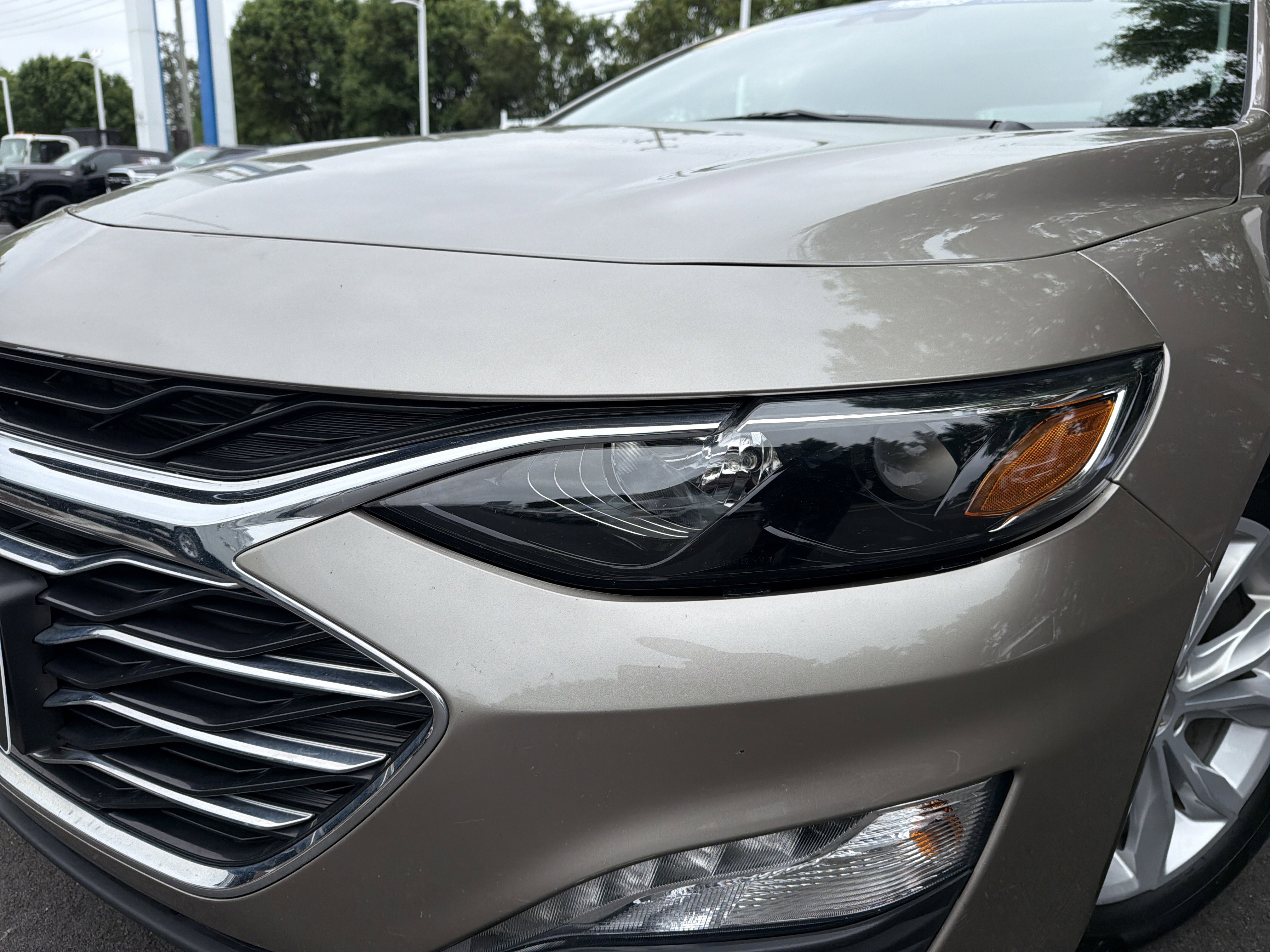 Used 2024 Chevrolet Malibu LT FWD image 6