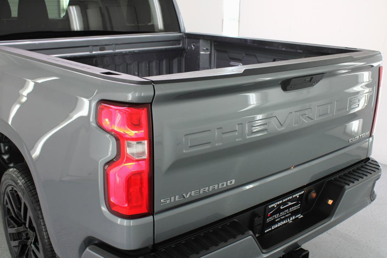 Used 2020 Chevrolet Silverado 1500 Custom w/ Custom Value Package RWD image 20