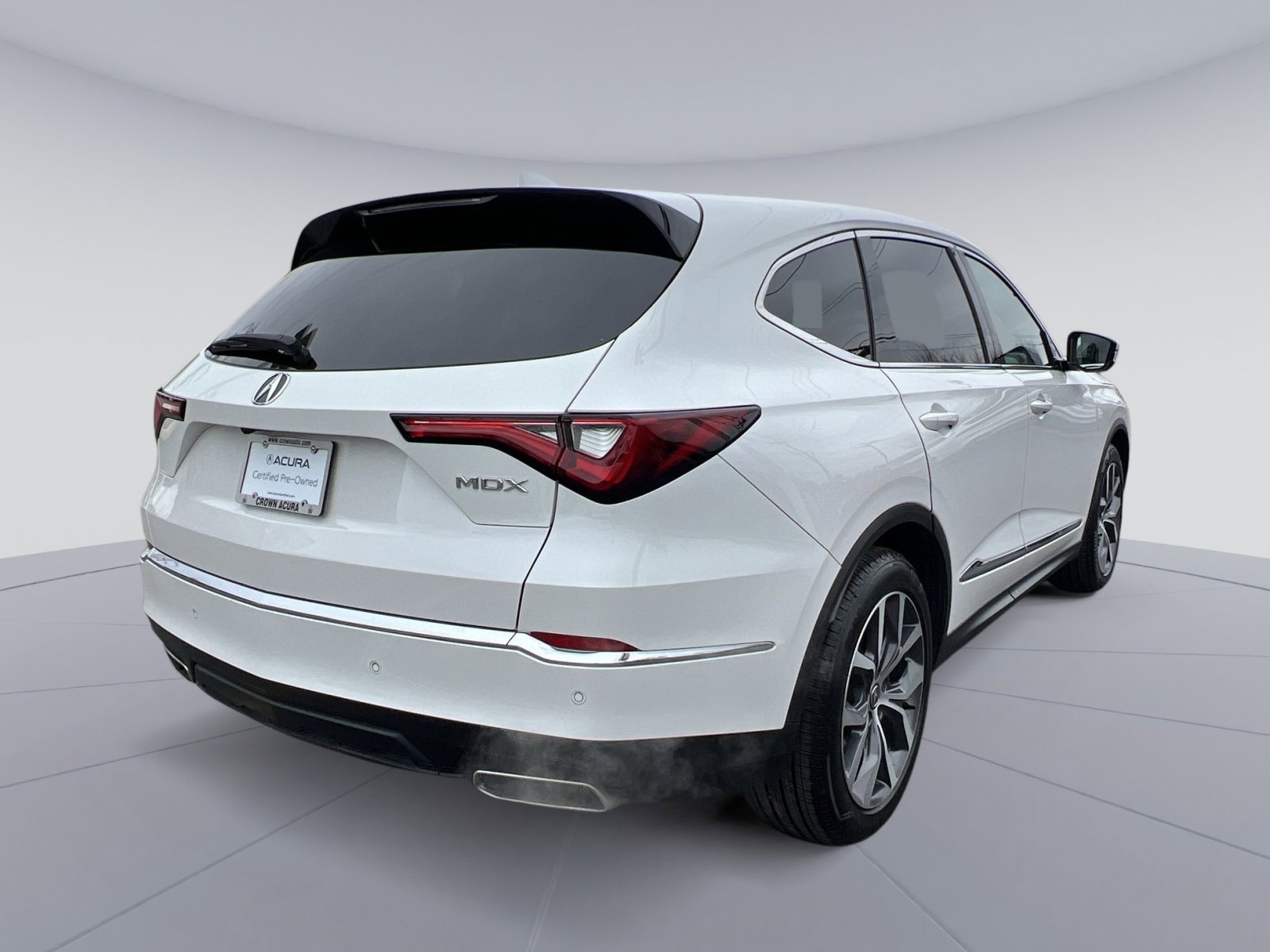 Certified 2024 Acura MDX FWD w/ Technology Package image 5