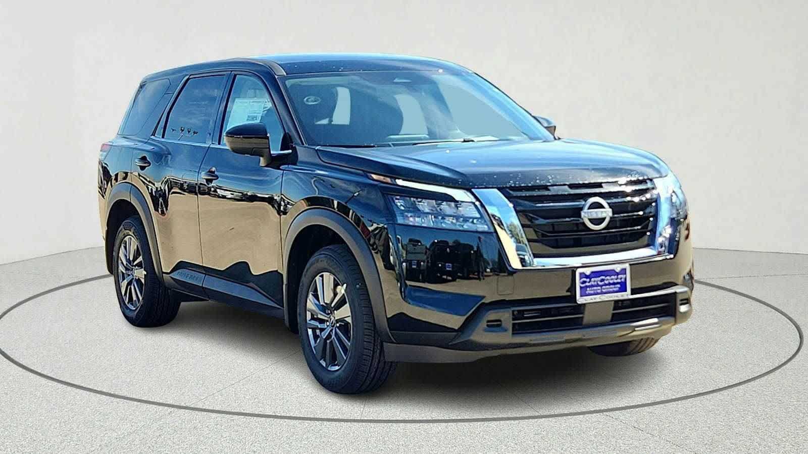 Used 2024 Nissan Pathfinder S