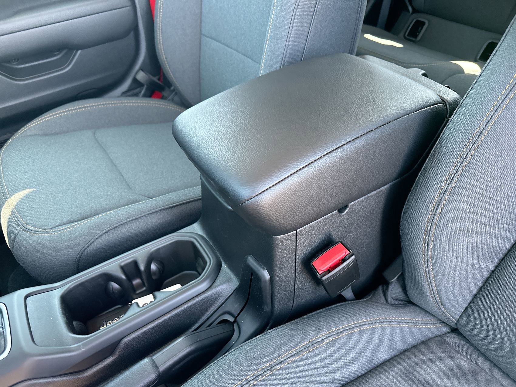 New 2024 Jeep Gladiator Sport AWD/4WD image 21