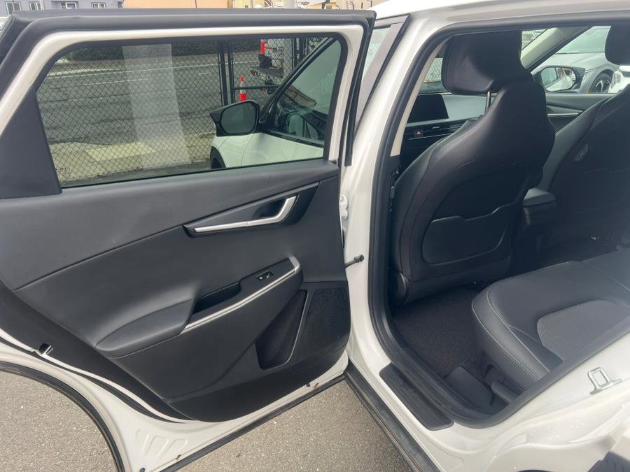 Used 2024 Kia EV6 Light image 44