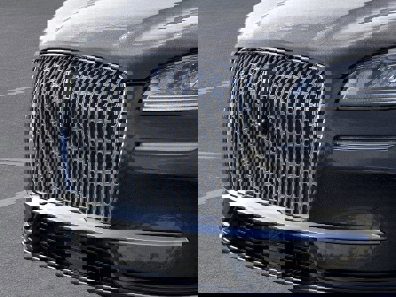 New 2026 Lincoln Corsair Premiere image 17
