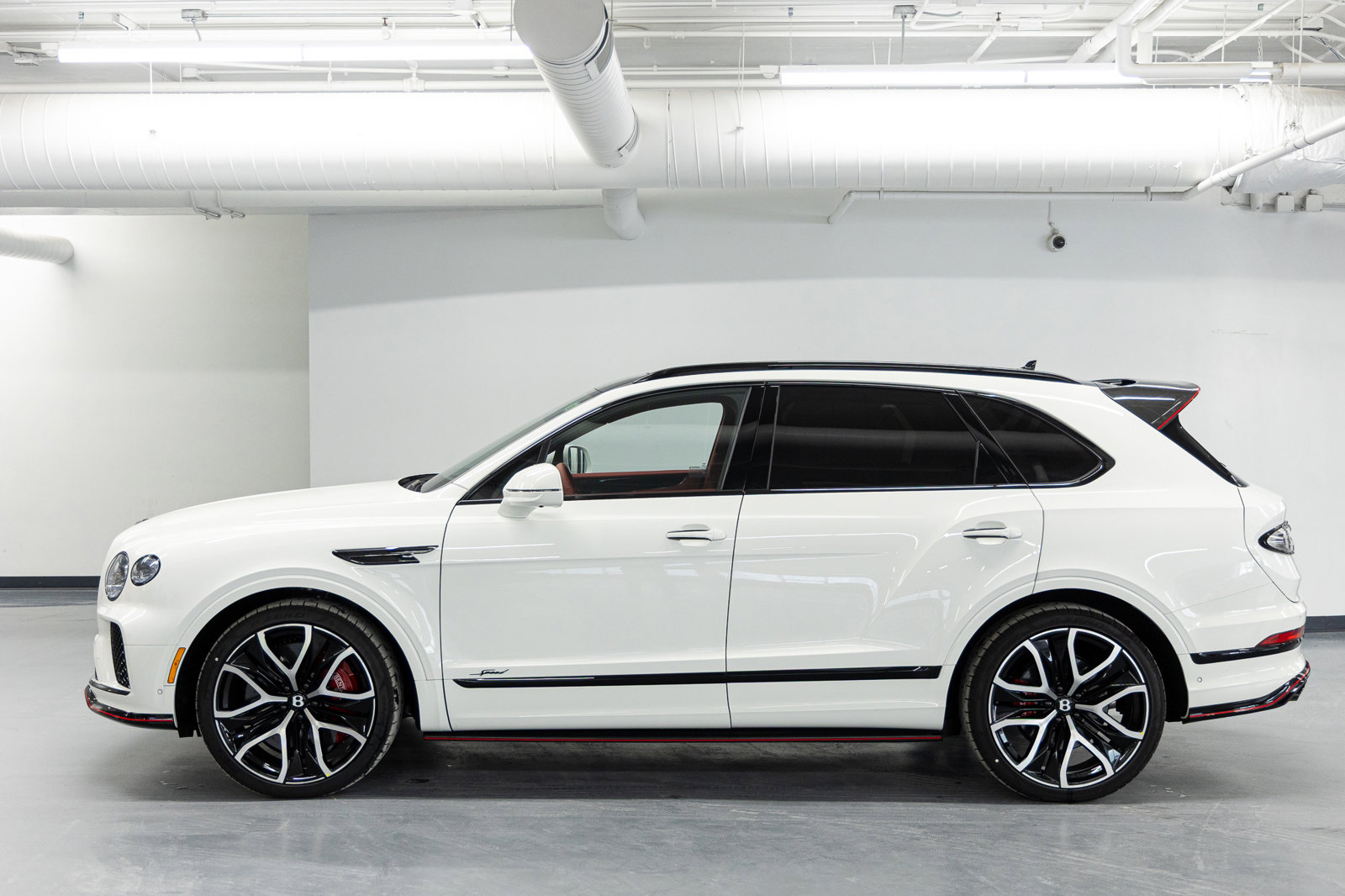 New 2026 Bentley Bentayga Speed AWD/4WD image 2