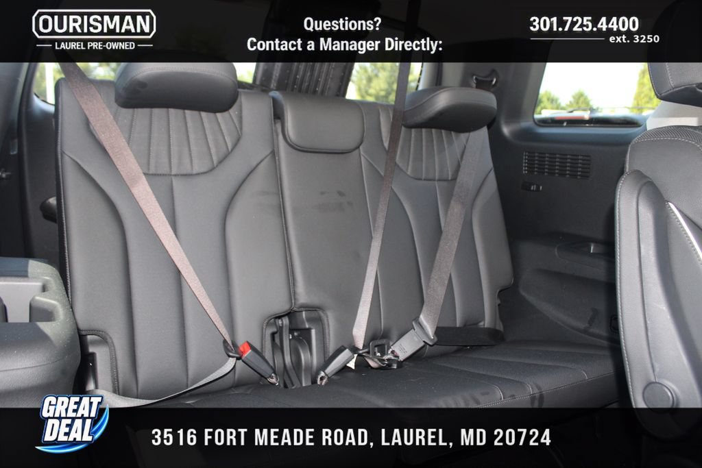 Used 2024 Hyundai Palisade Limited AWD/4WD image 14