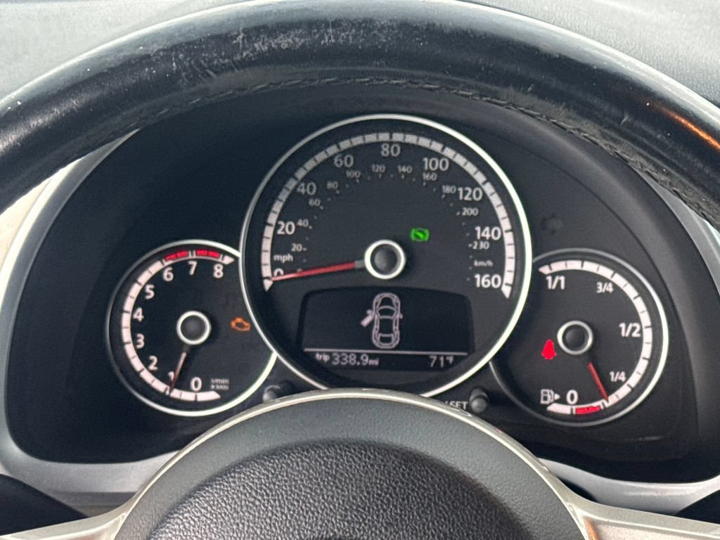 Used 2014 Volkswagen Beetle 1.8T FWD image 15
