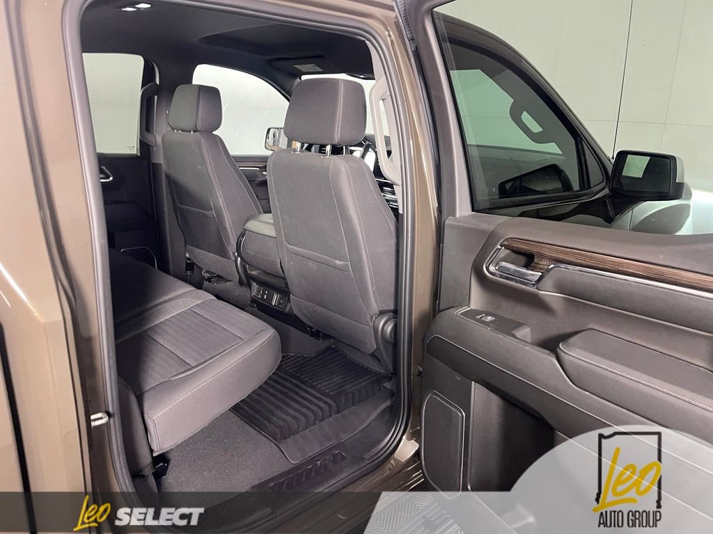 Used 2023 Chevrolet Silverado 1500 LT AWD/4WD image 11