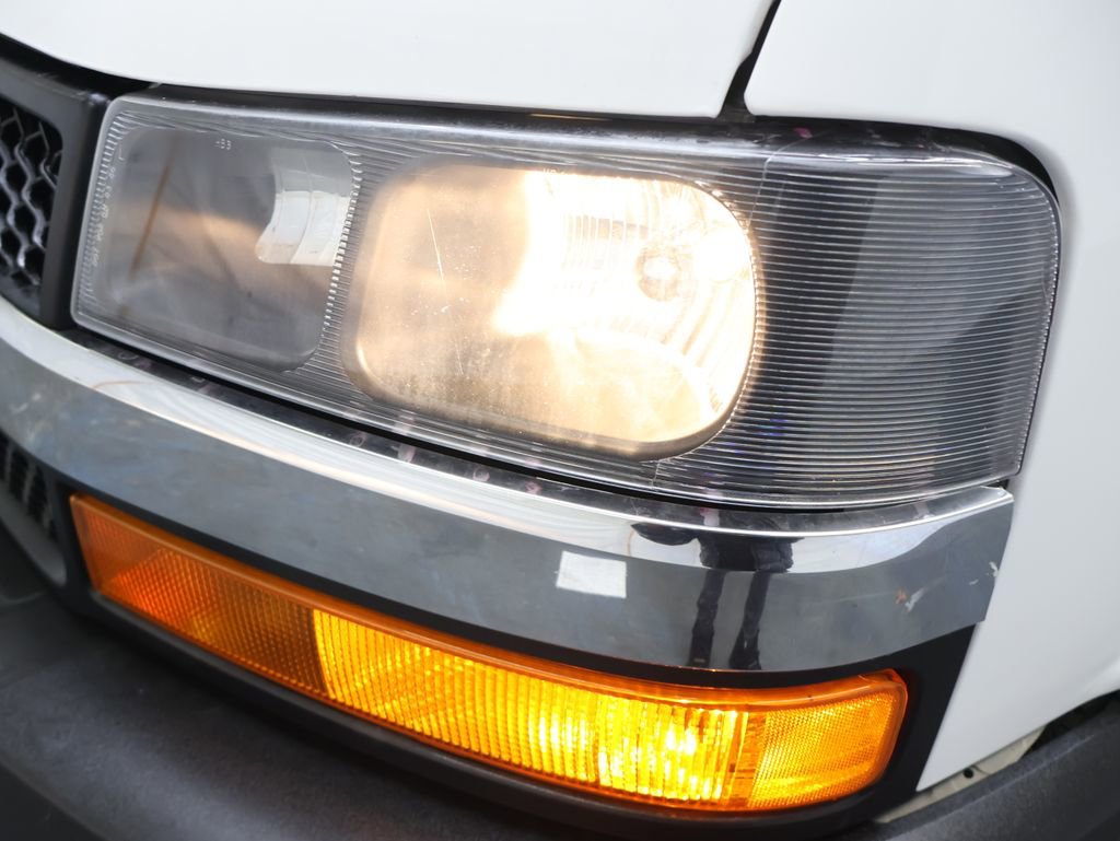 Used 2024 Chevrolet Express 2500 w/ Driver Convenience Package image 23