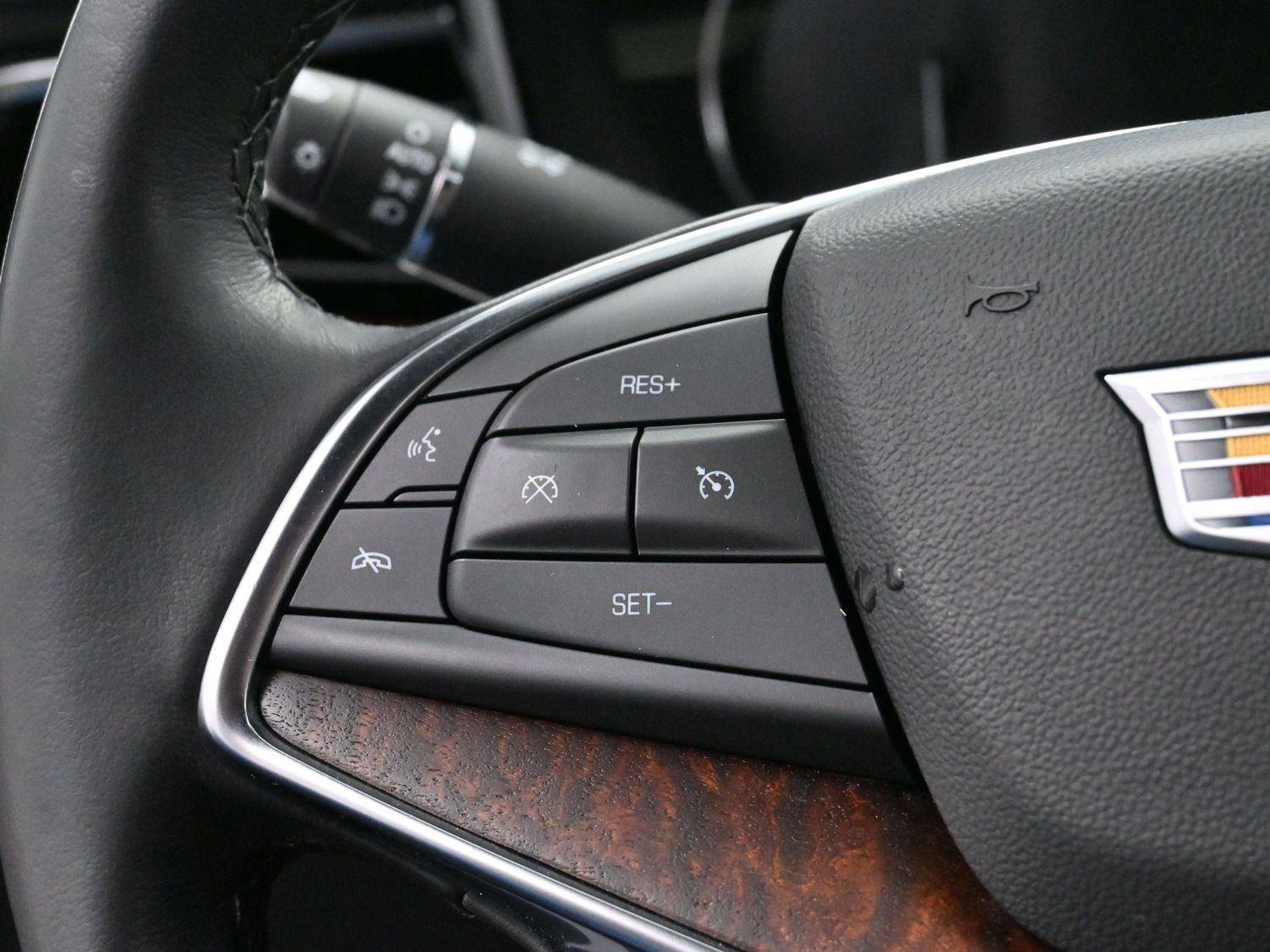 Certified 2023 Cadillac XT5 Premium Luxury image 19