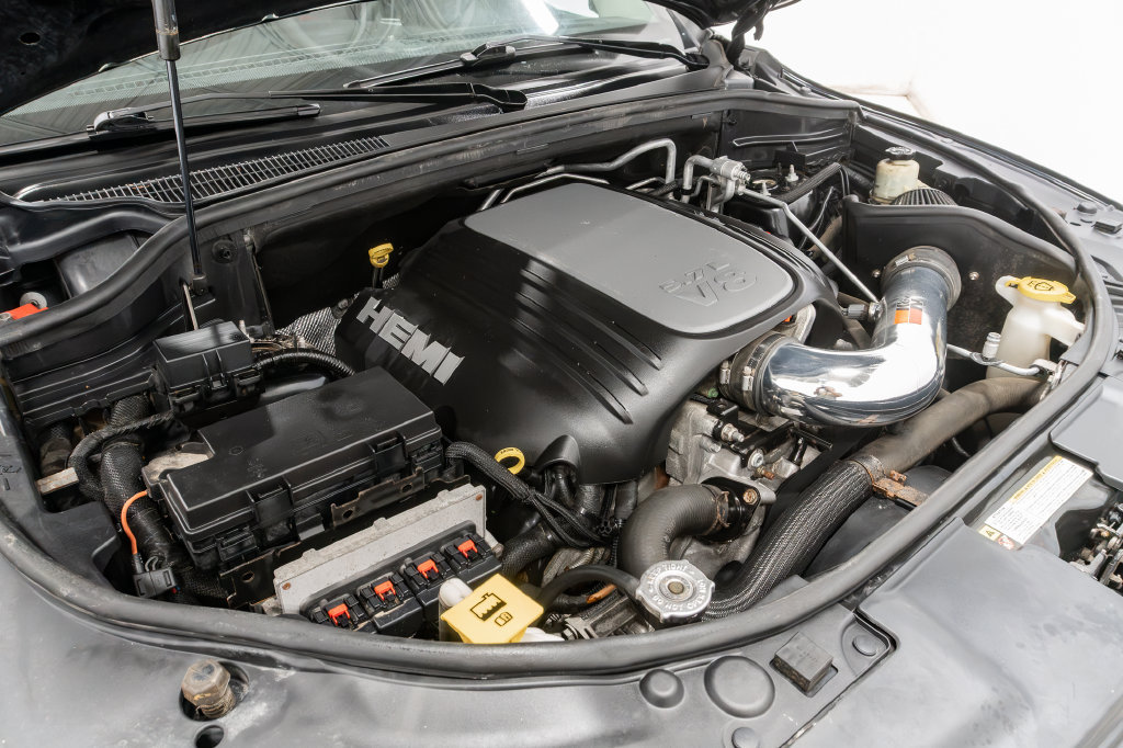 Used 2013 Dodge Durango R/T w/ Technology Group AWD/4WD image 4