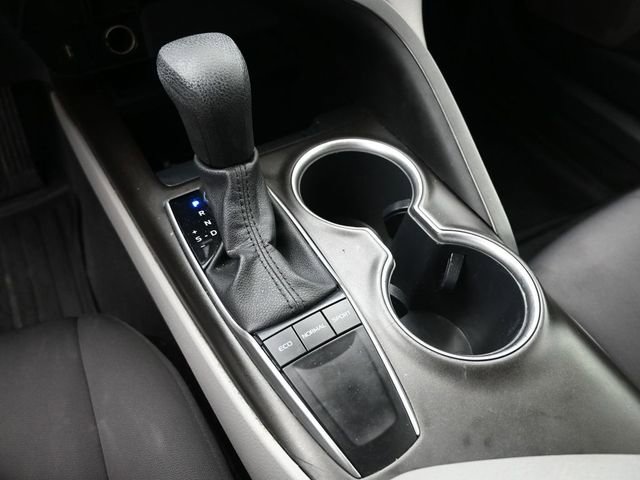 Used 2022 Toyota Camry LE FWD image 29