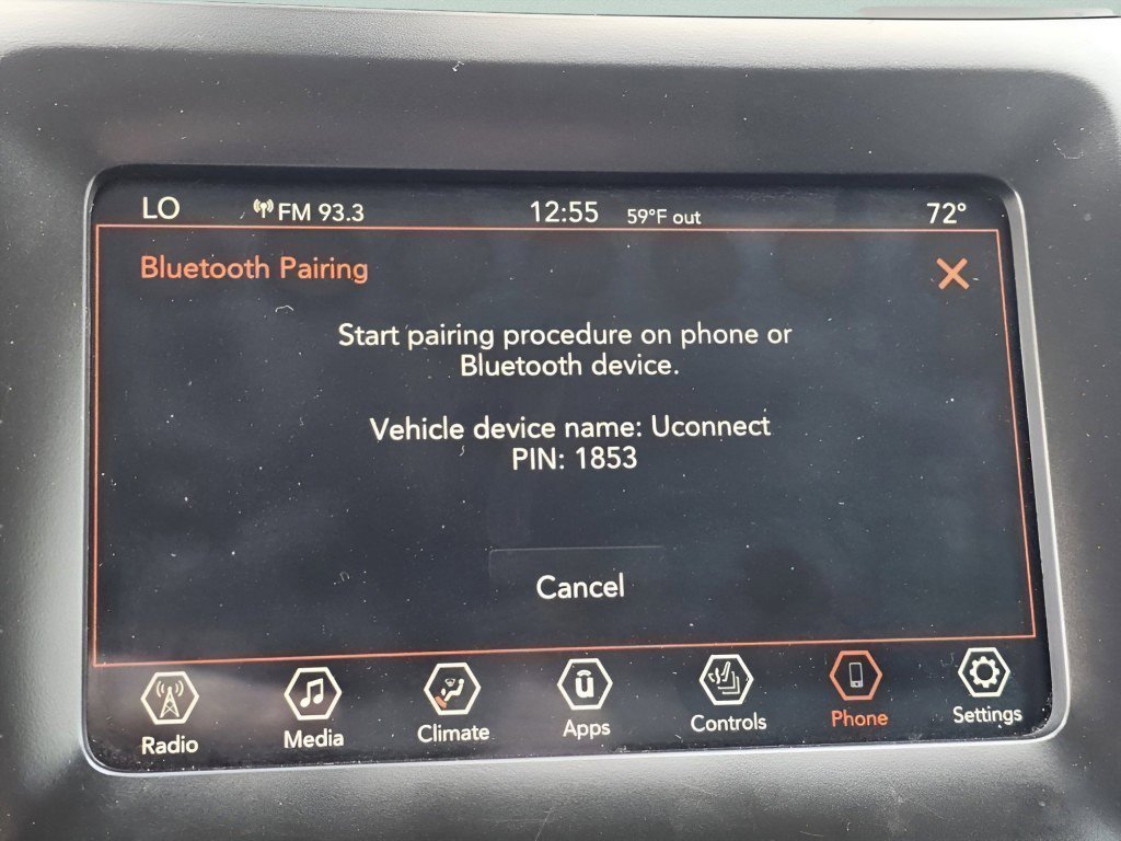 Used 2019 Jeep Cherokee Latitude Plus w/ Comfort/Convenience Group AWD/4WD image 10