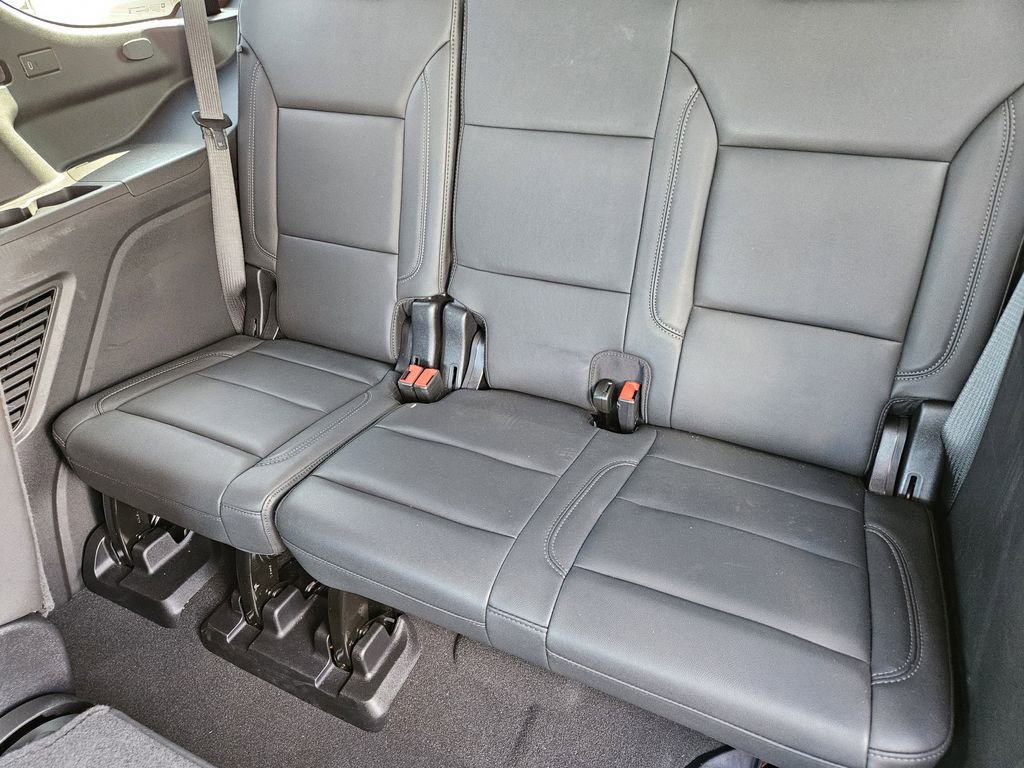 Used 2025 Chevrolet Tahoe Z71 AWD/4WD image 31