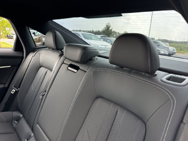 Used 2022 Audi A6 Premium Plus w/ Premium Plus Package AWD/4WD image 20
