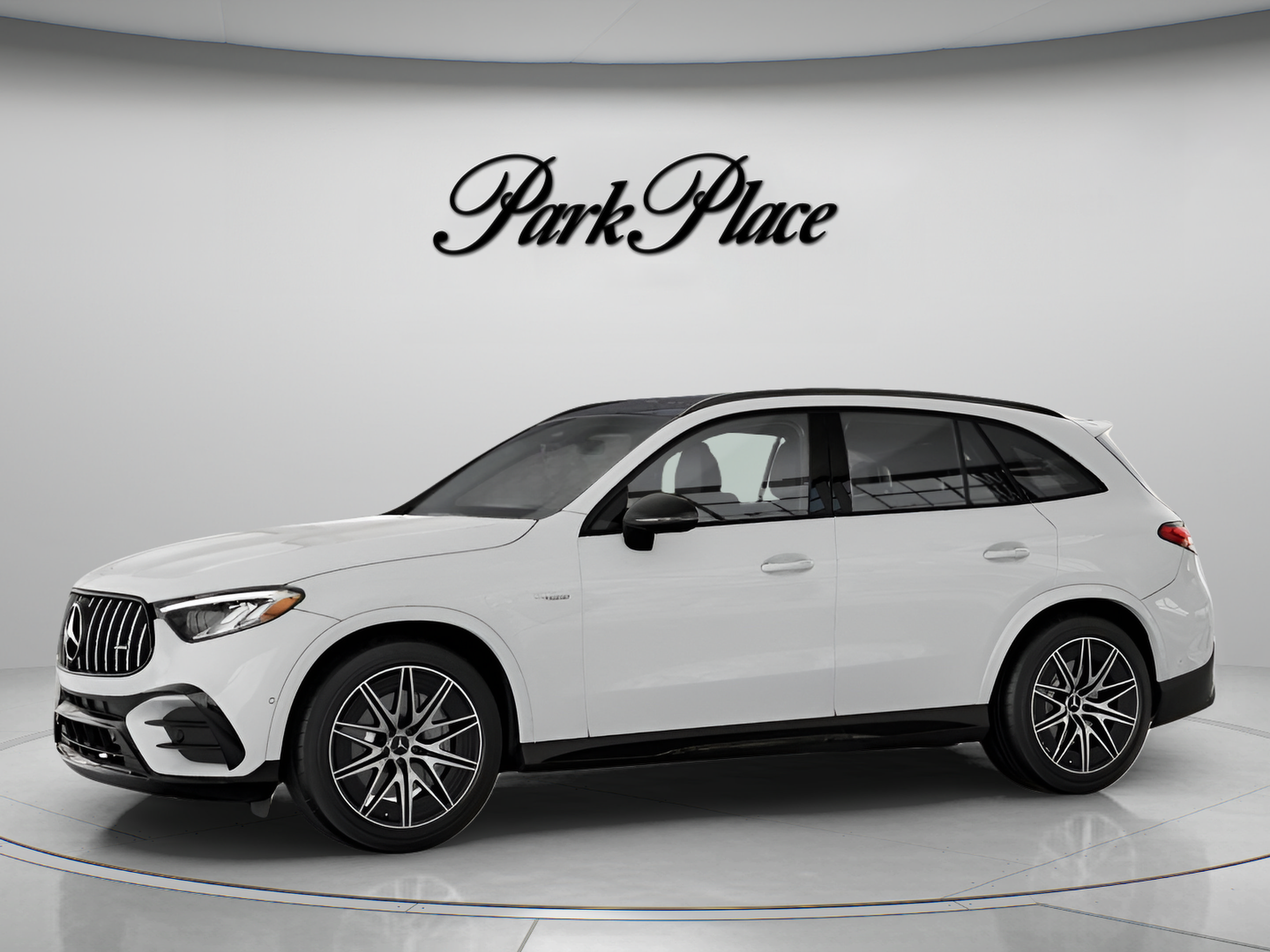 Used 2026 Mercedes-Benz GLC 43 AMG 4MATIC image 3