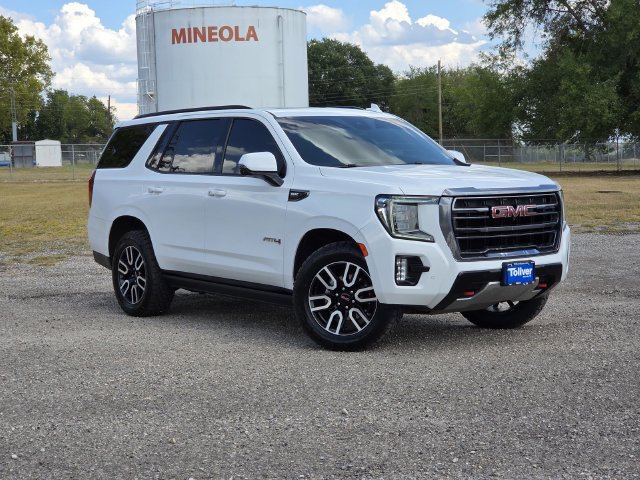 Used 2023 GMC Yukon AT4 w/ AT4 Premium Package AWD/4WD image 2