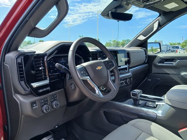 Certified 2026 Chevrolet Silverado 1500 LTZ w/ LTZ Premium Package AWD/4WD image 9