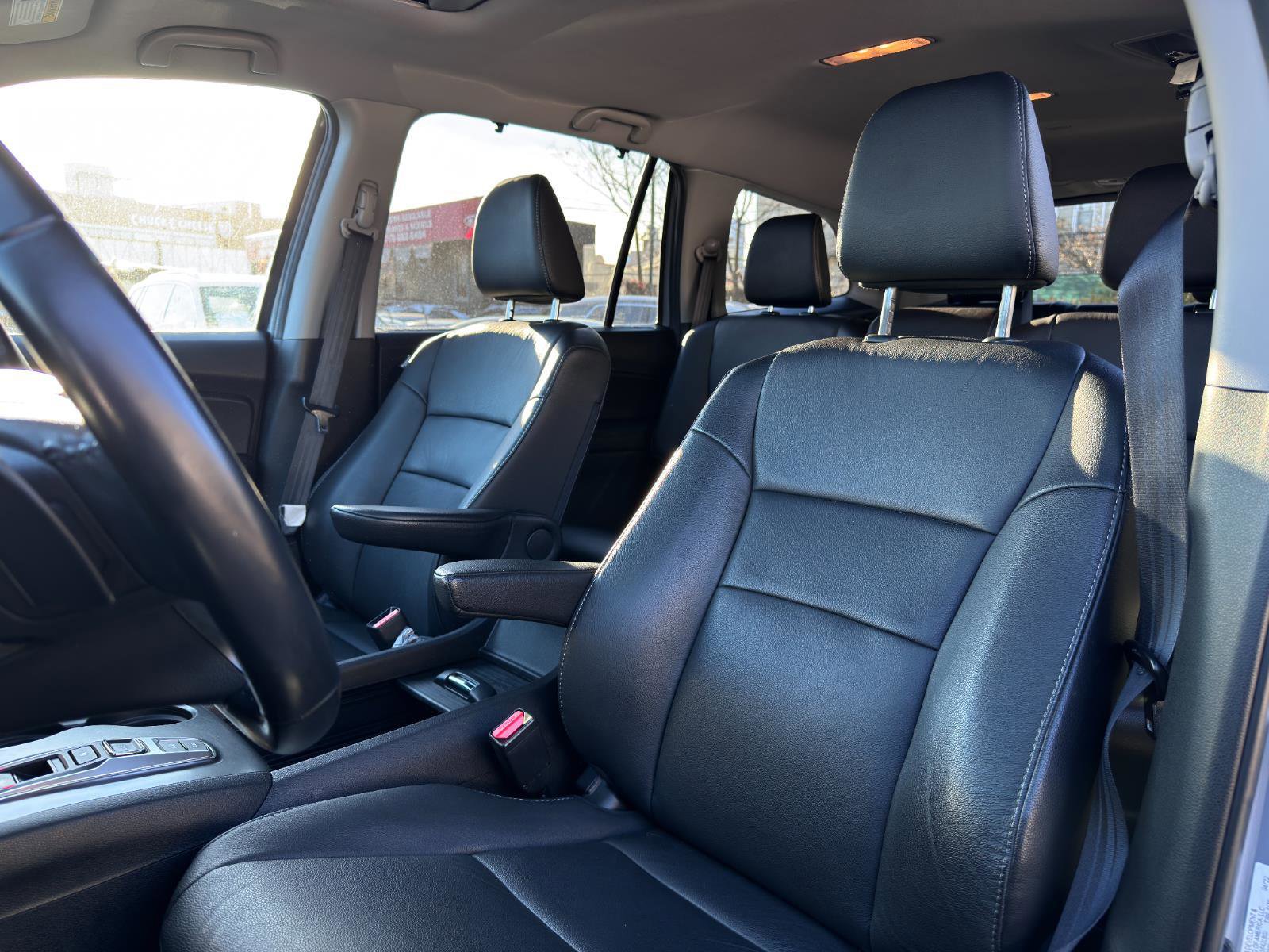 Used 2022 Honda Pilot Special Edition image 16